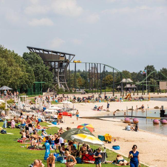 Chalet Heische Tip In Zeeland, Noord-Brabant Voor Max 3 Volwassenen En 2 Kinderen Hotel Exterior photo